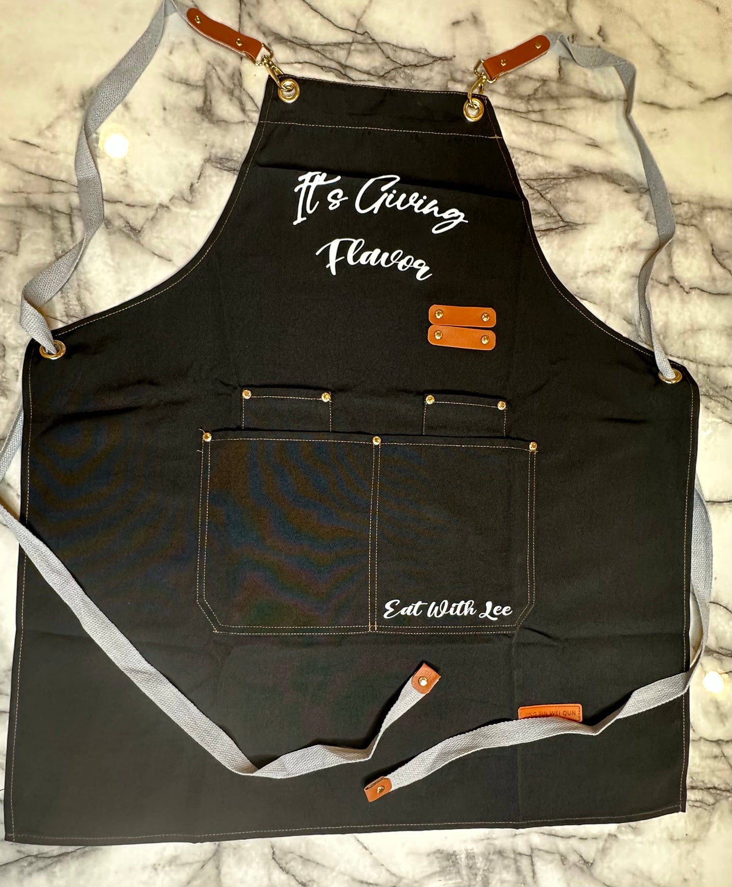 Black "It's Giving Flavor" Apron